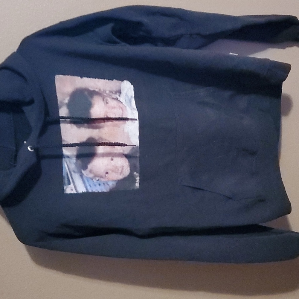 Hanes black long sleeve hooded jack&jack tour sweatshirt junior size small
